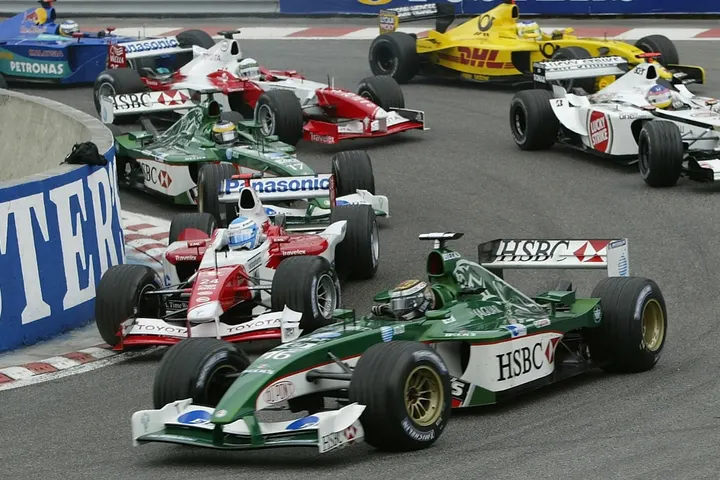 Eddie Irvine, Jaguar R3, Spa 2002