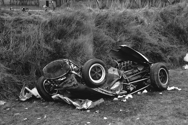 Lotus Stirlinga Mosse po havárii, Goodwood 1962